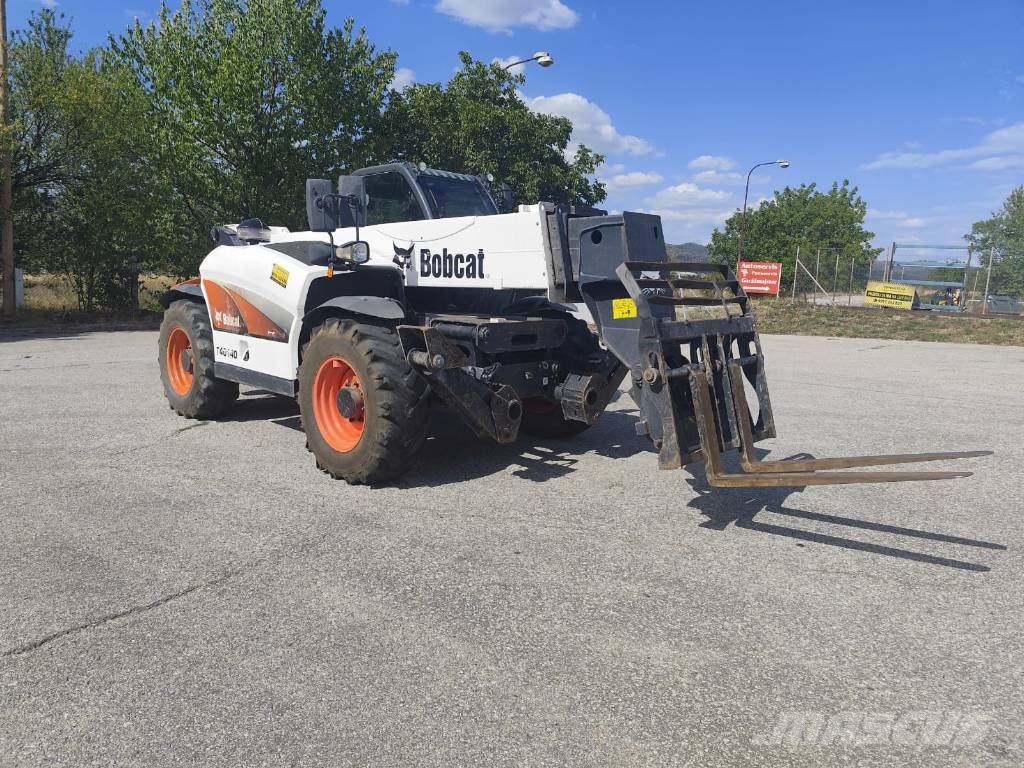 Bobcat T 40.140 مناولات متداخلة