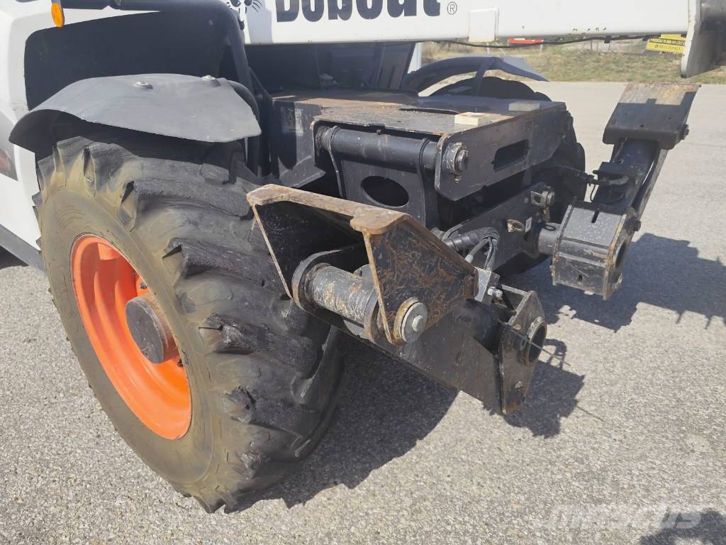 Bobcat T 40.140 مناولات متداخلة