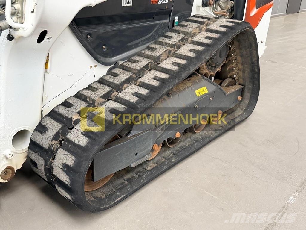Bobcat T 76 + Laser Grader 244 cm Krautuvai su šoniniu pasukimu