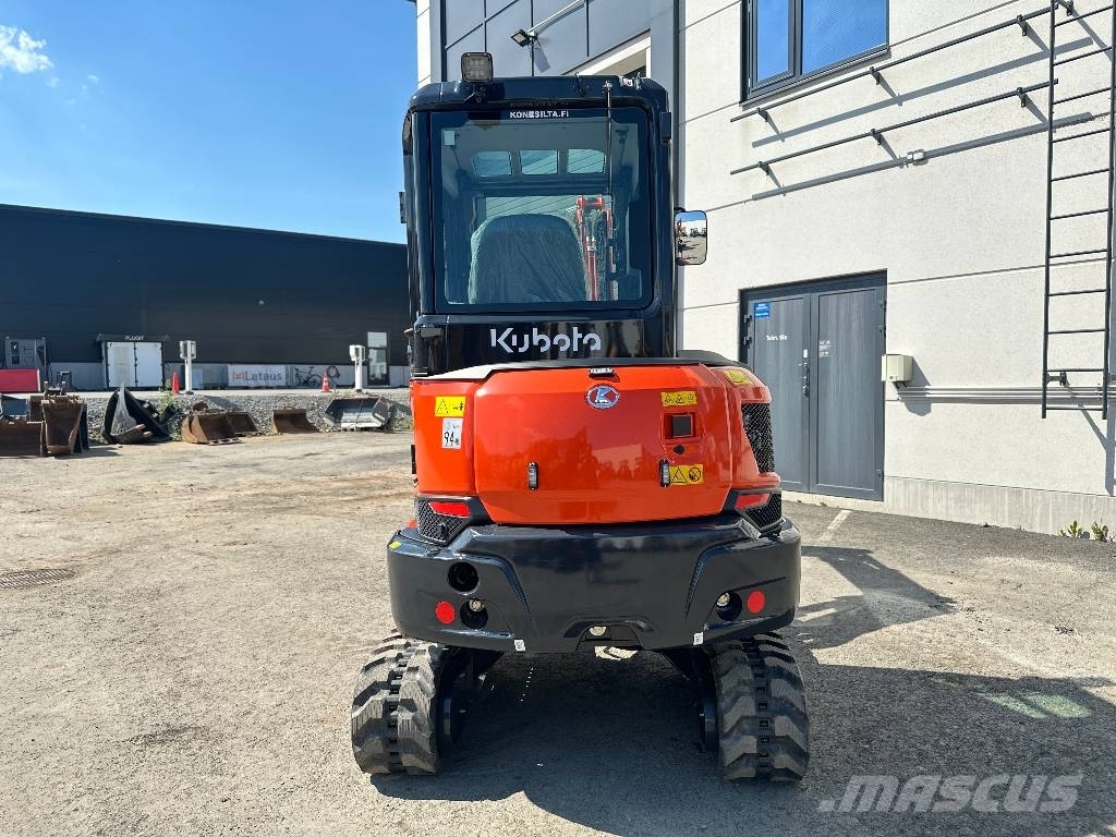 Kubota KX037-4 PYÖRITTÄJÄLLÄ Mini excavators < 7t (Mini diggers)