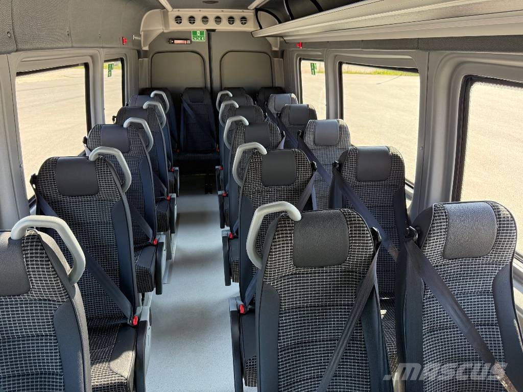 Mercedes-Benz Sprinter 517 buss 19 p Lift Mikroautobusai