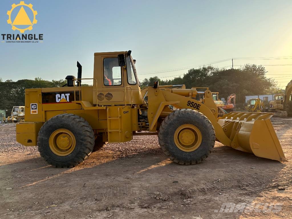 CAT 950 E Naudoti ratiniai krautuvai