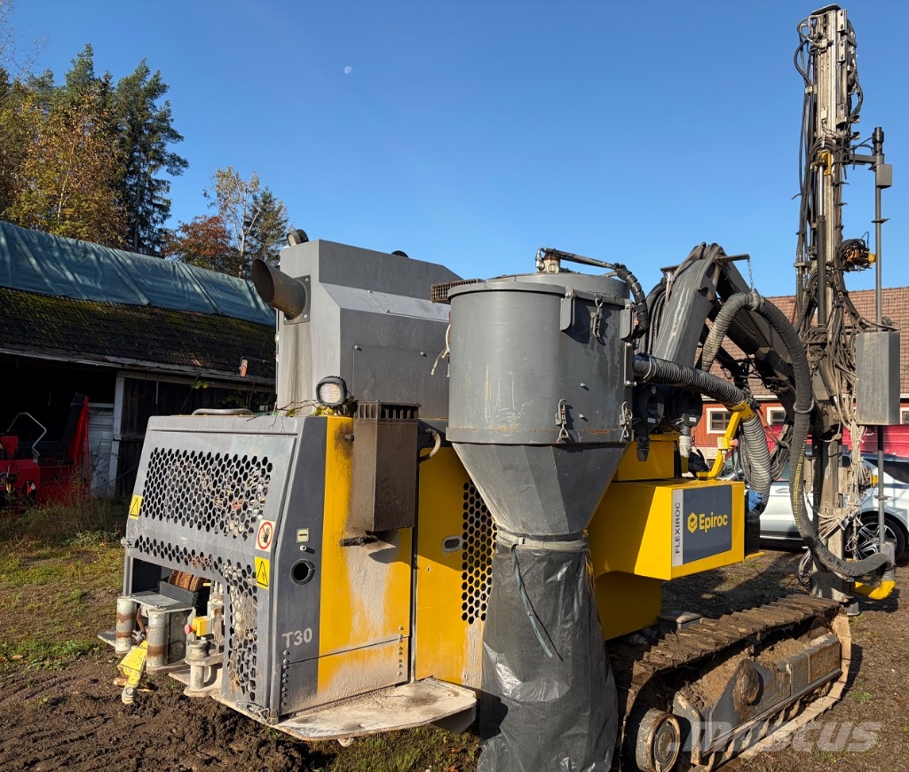 Epiroc Flexiroc T30 Vertikaalsed puurmasinad