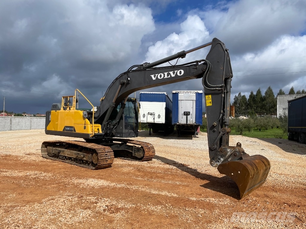 Volvo EC 220 E Gravemaskiner på larvebånd
