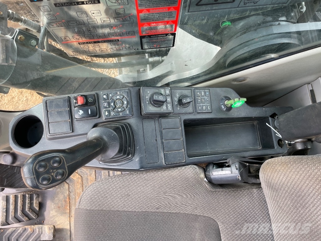 Volvo EC 220 E Gravemaskiner på larvebånd