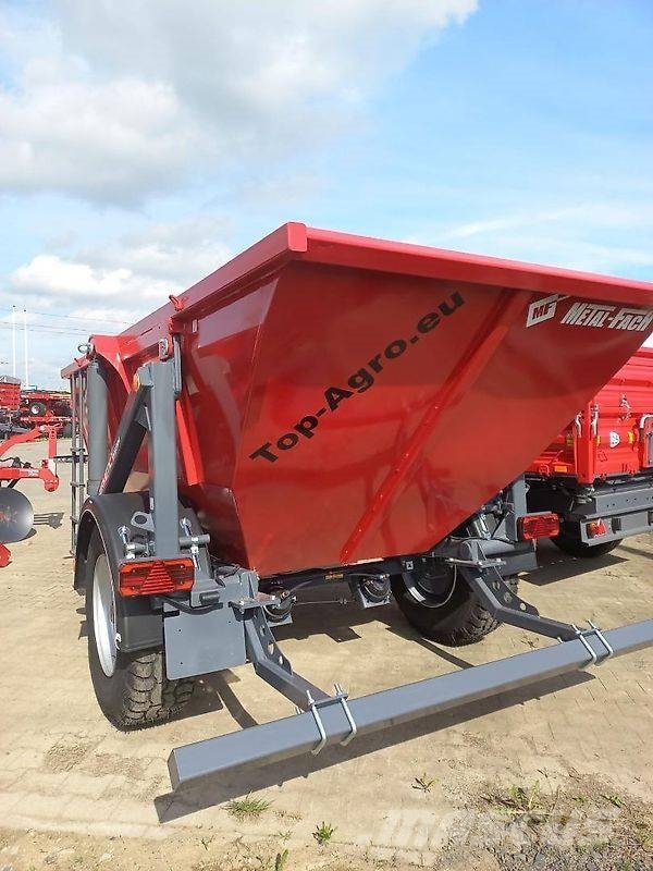 Metal-Fach T930 Hermetic trailer / 6 tones Sklápěcí přívěs