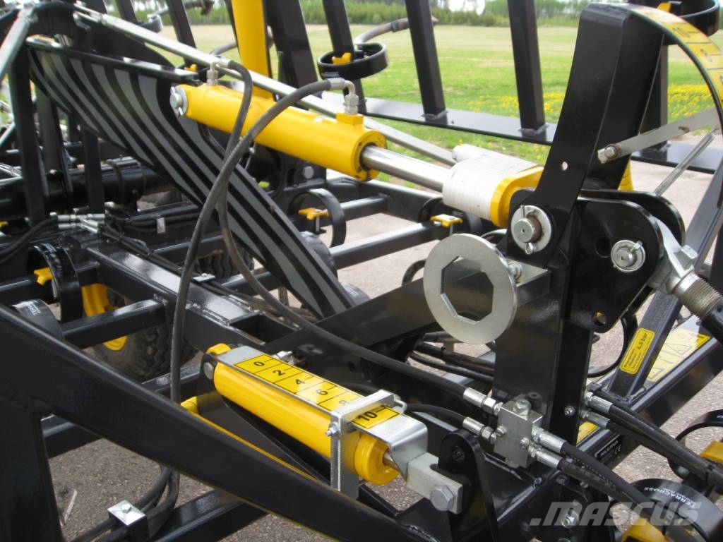 Multiva Topline Super 700 XL Gradas