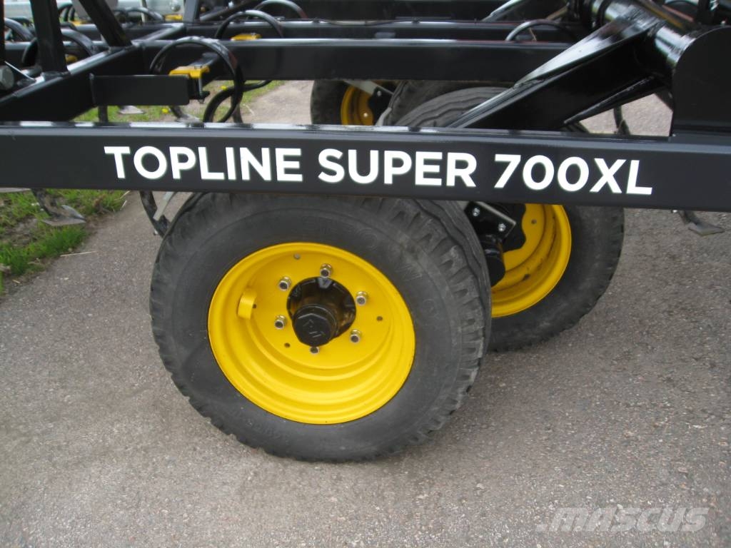Multiva Topline Super 700 XL Gradas
