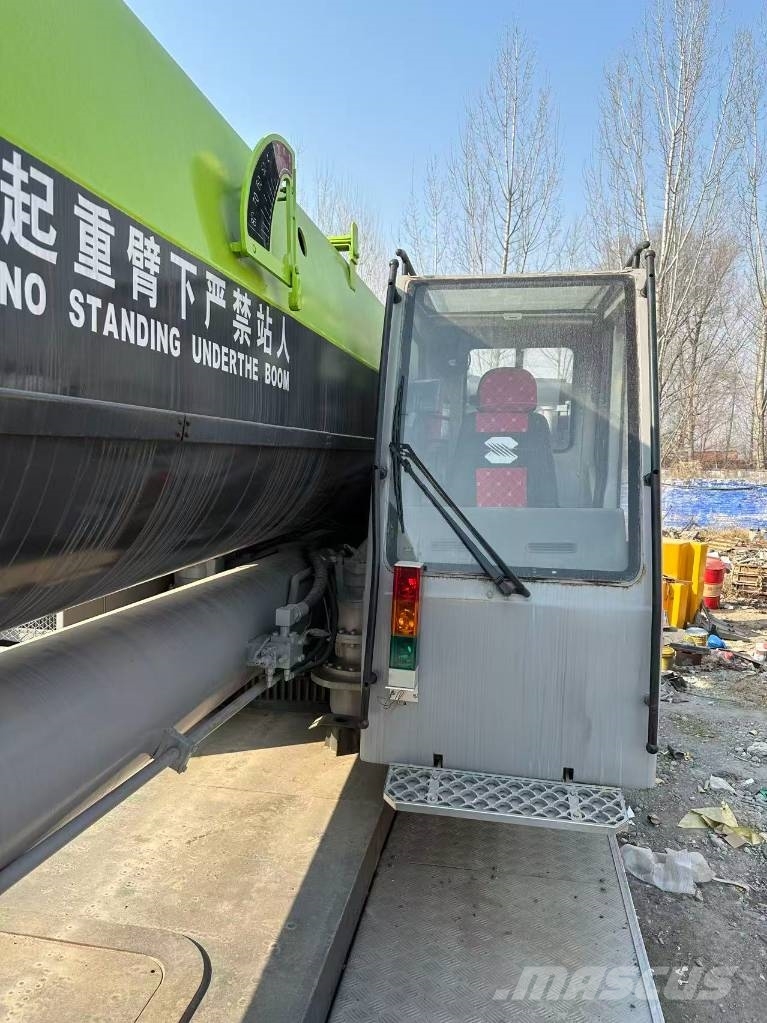 Zoomlion ZTC1500V6 Andere Krane