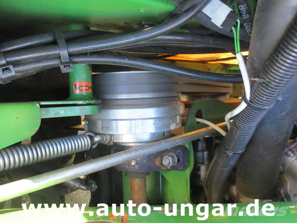Amazone PH1250 Profihopper 4WDi Baujahr 2018 Diesel Mulche الوقوف على جزازات