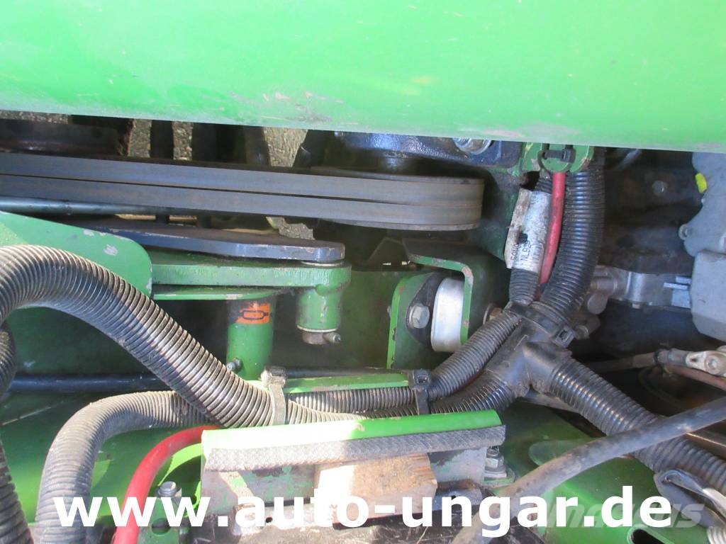 Amazone PH1250 Profihopper 4WDi Baujahr 2018 Diesel Mulche الوقوف على جزازات