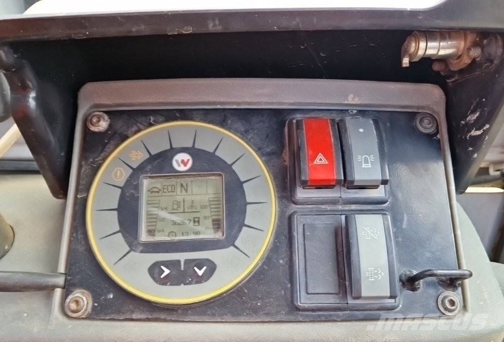 Wacker Neuson DW60 6T fülkés forgózsámolyos dömper rendszám Dumpperit