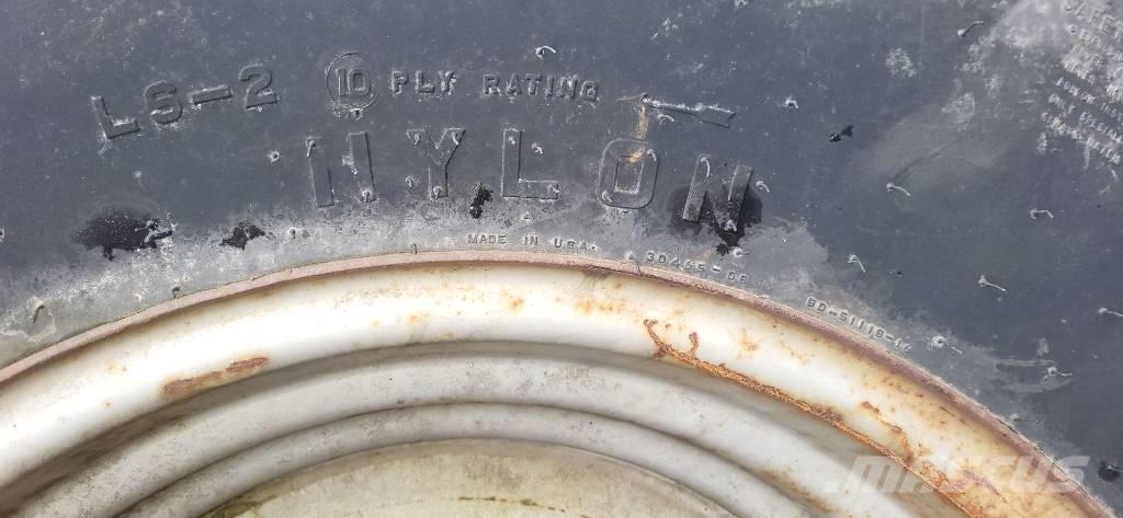 Firestone 23.1 - 26 FORESTRY SPEC LS-2 TYRE Gume, kotači i naplatci