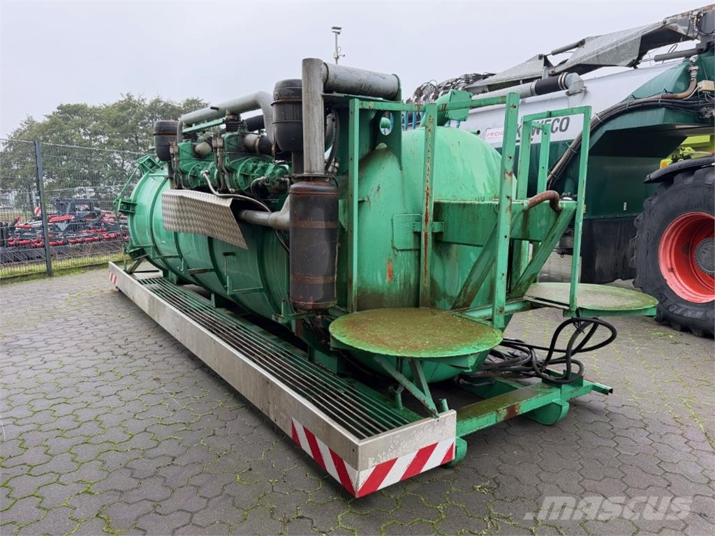  Sonstige 16000 ltr معدات توزيع السماد العضوي