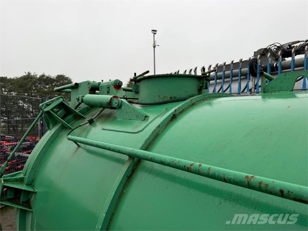  Sonstige 16000 ltr معدات توزيع السماد العضوي