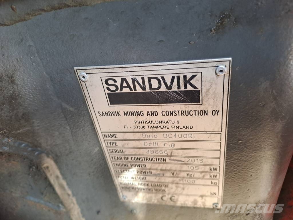 Sandvik DC 400 RI 鑽孔機