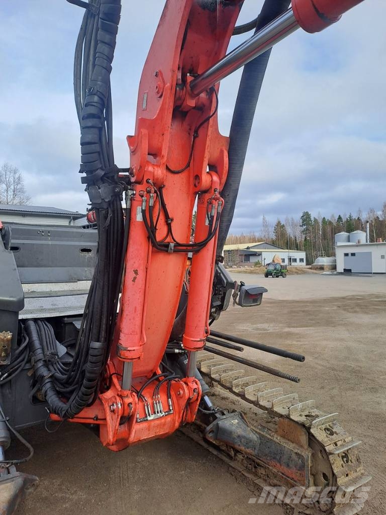 Sandvik DC 400 RI 鑽孔機