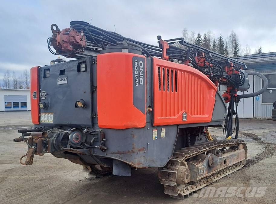 Sandvik DC 400 RI 鑽孔機