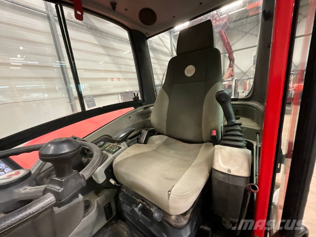 Neuson EW 65 Wielgraafmachines