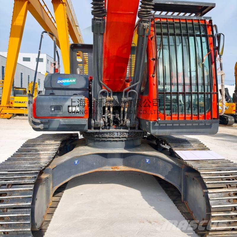 Doosan DX 225 履帶式 挖土機/掘鑿機/挖掘機