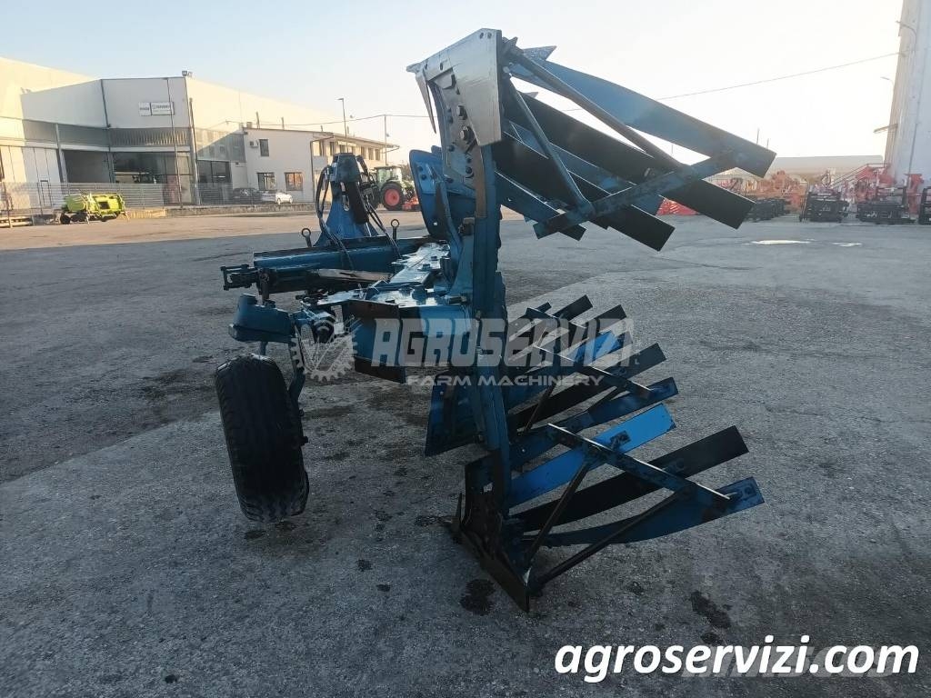 Rabe ARATRO TRIVOMERE RABE SUPERTAUBE محاريث عكسية