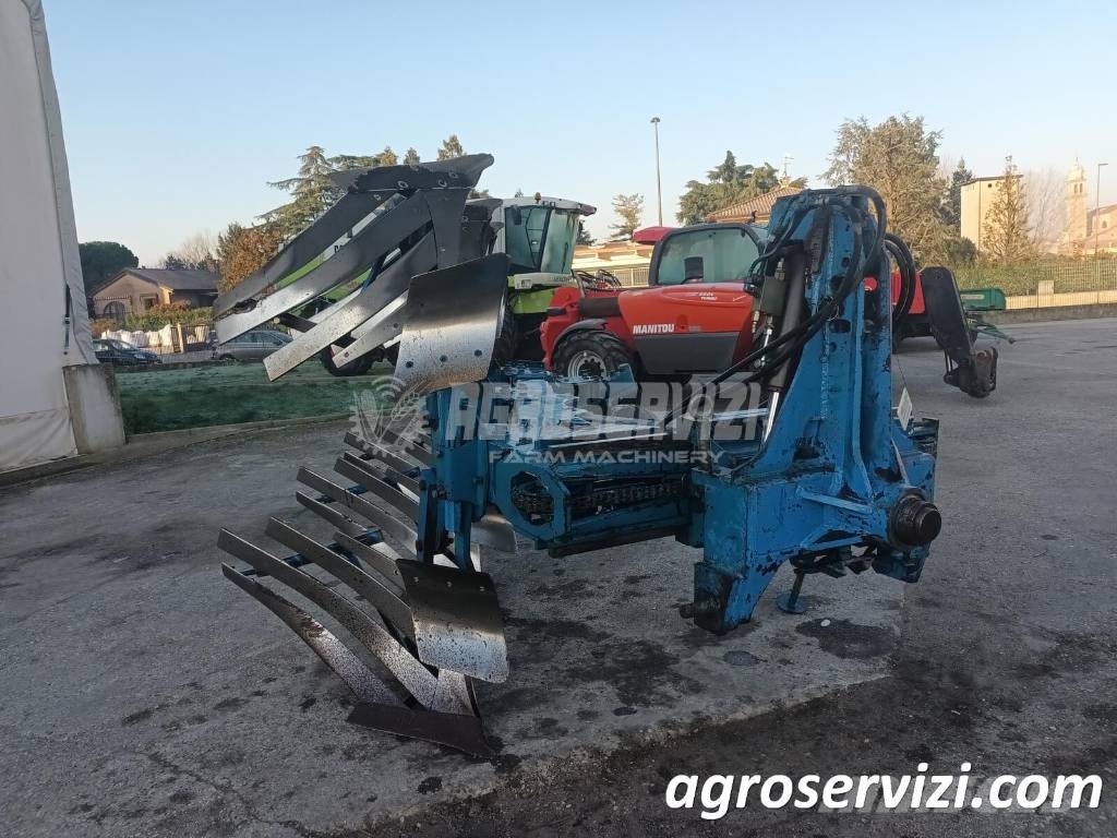 Rabe ARATRO TRIVOMERE RABE SUPERTAUBE محاريث عكسية