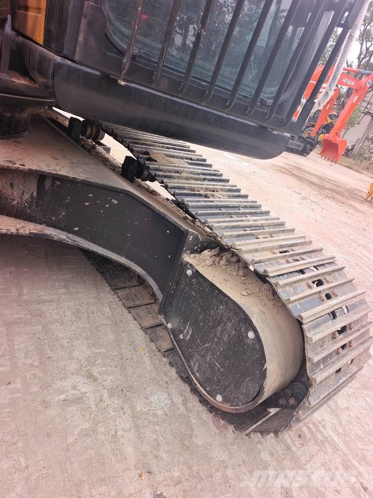 Sany 215 - Second Hand Excavator for Sale Bageri guseničari