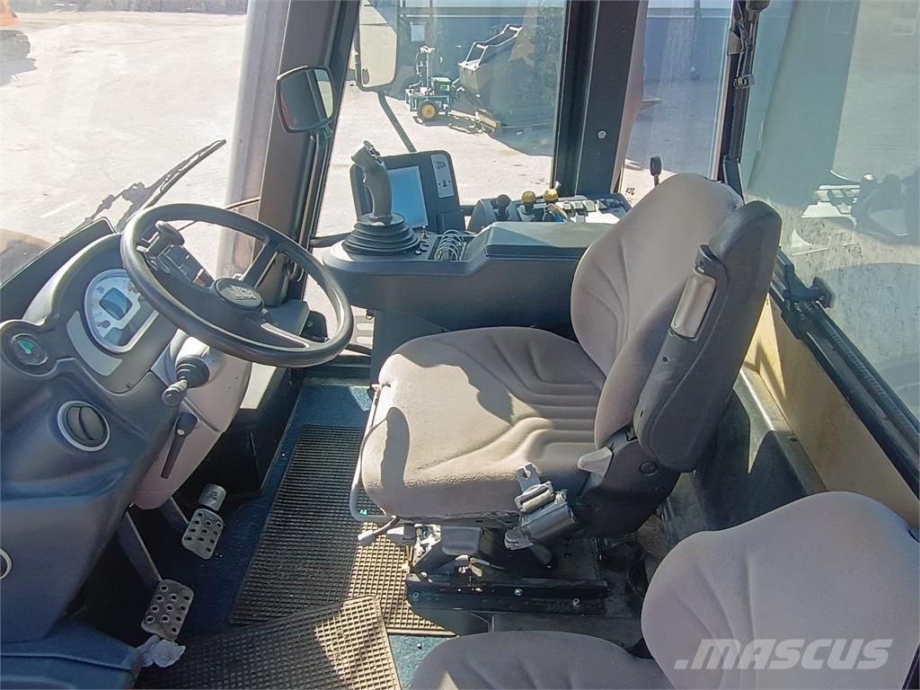 JCB FASTRAC 3230 XTRA Tractores