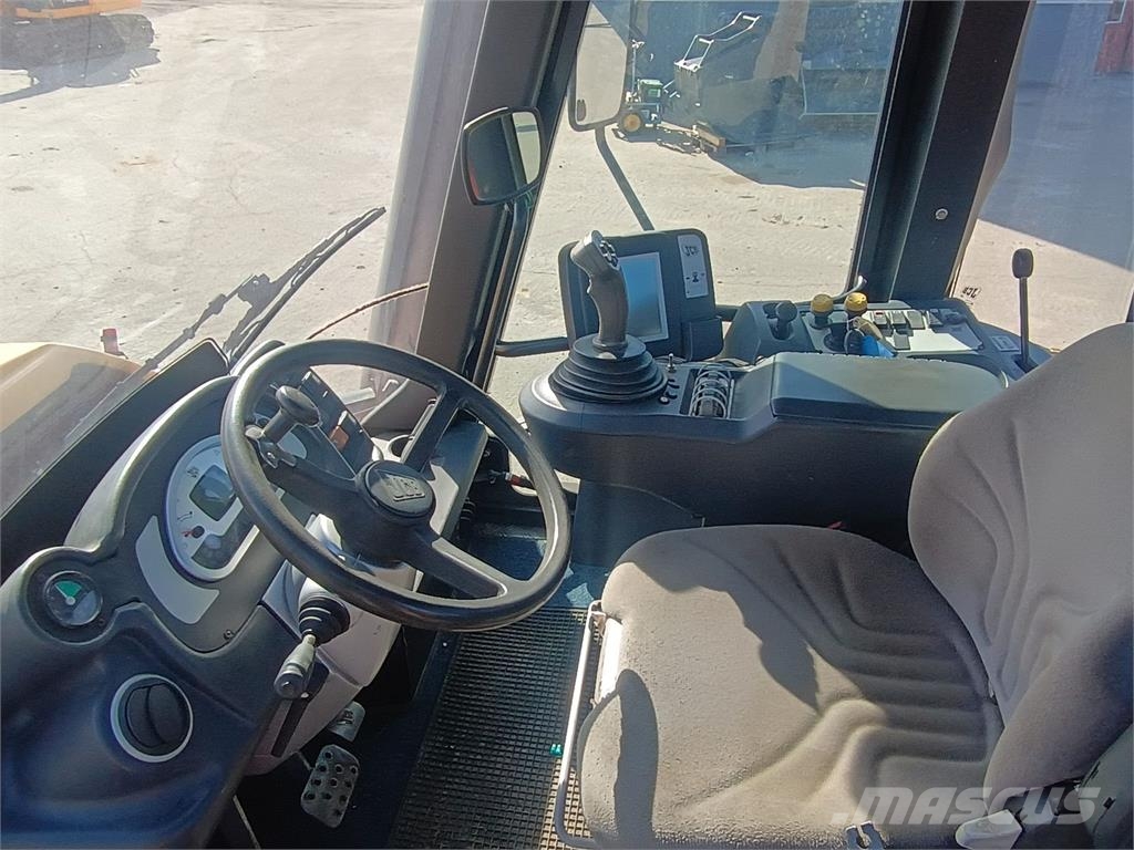 JCB FASTRAC 3230 XTRA Tractores