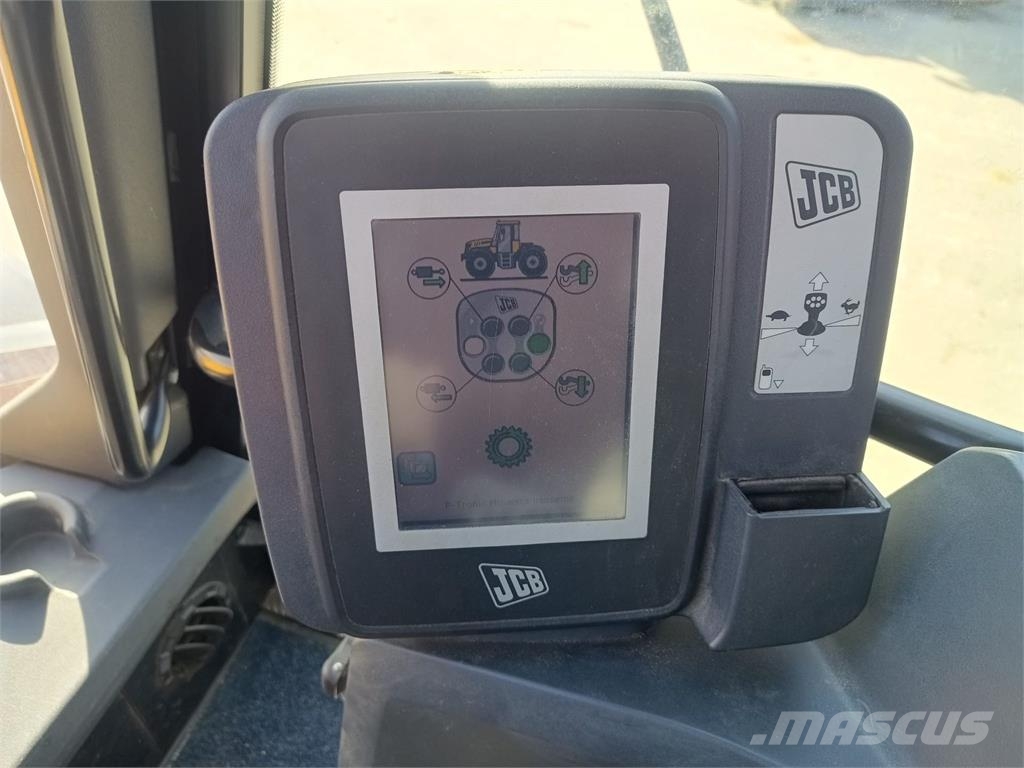 JCB FASTRAC 3230 XTRA Tractores