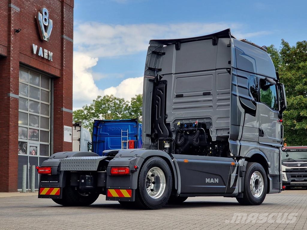 MAN TGX 18.520 GX - D30 - Retarder - Full air - Night وحدات الجر