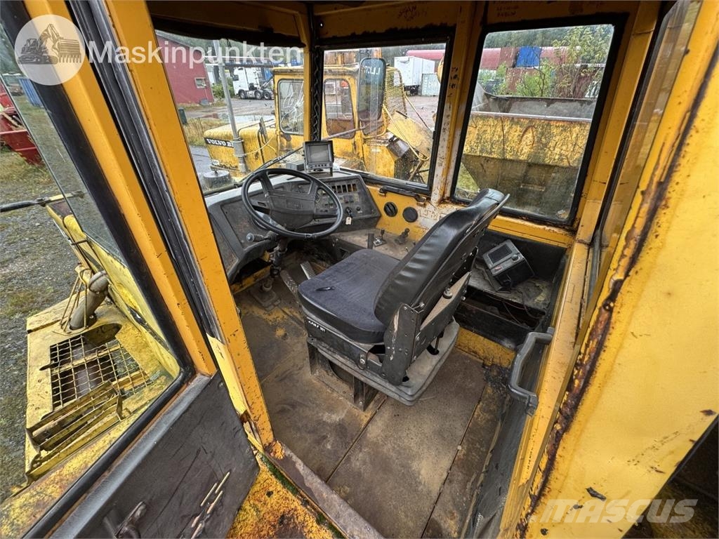 Volvo A20 6X4 Karjeriniai savivarčiai