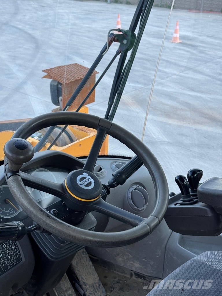 Volvo L 150 H 轮式装载机