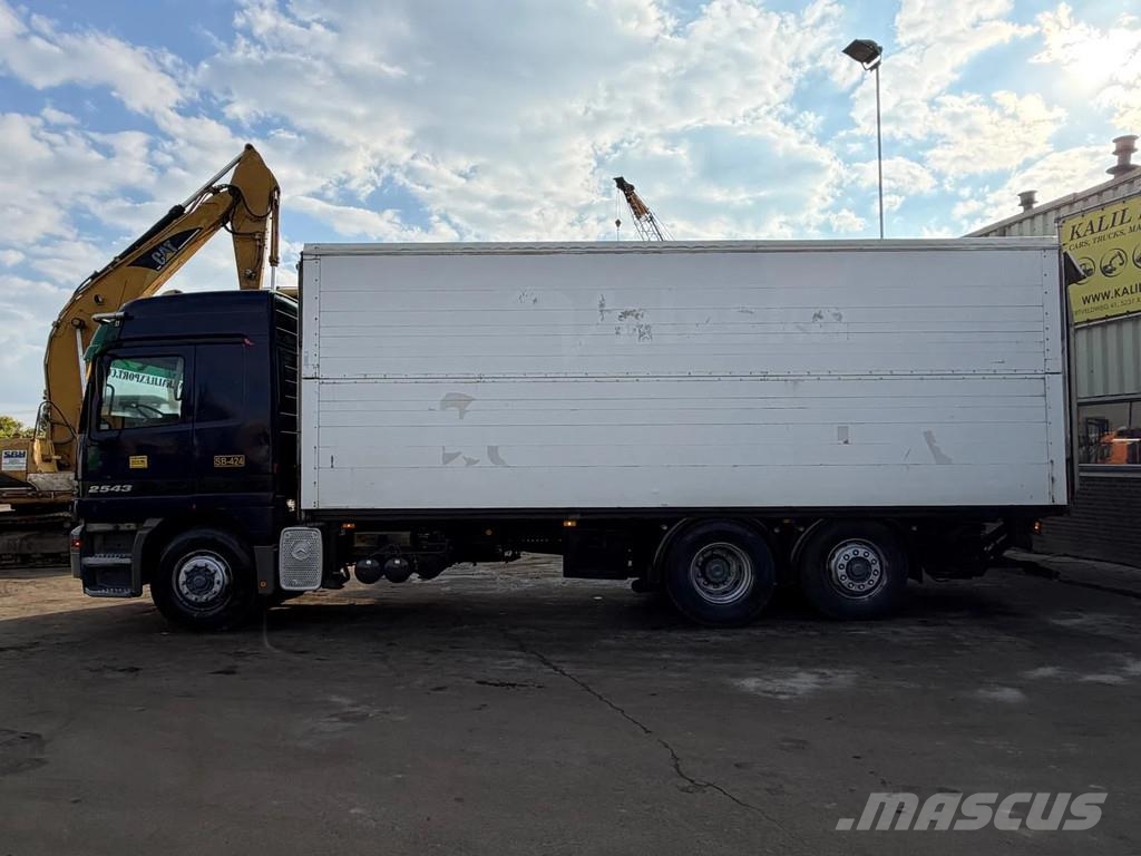 Mercedes-Benz Actros 2543 - Closed Box Truck - V6 - 6x2 - Side O Kastenaufbau