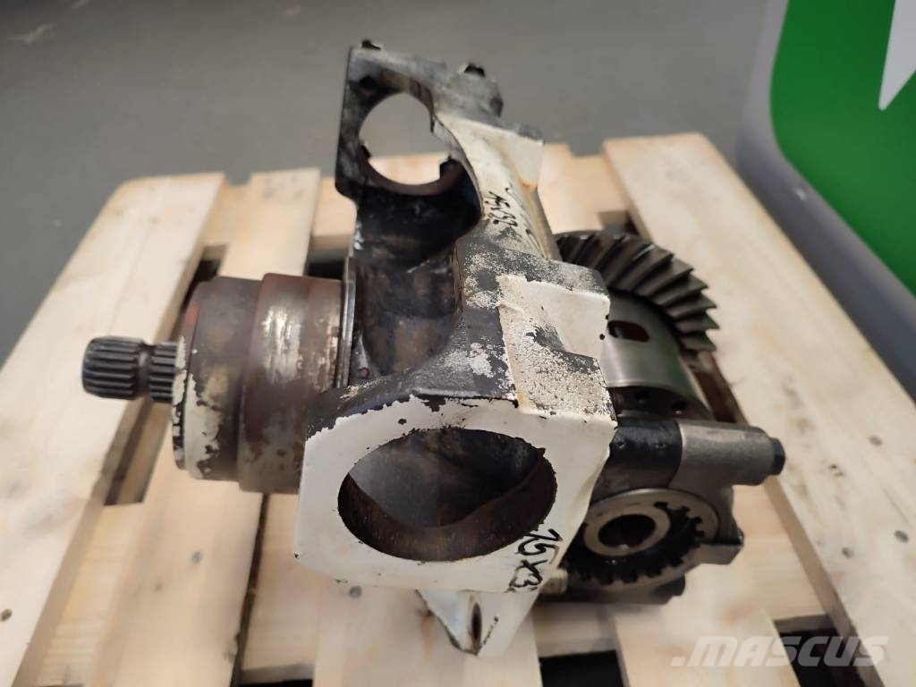 New Holland Differential 15X32 18670 New Holland LB 110 Akslar