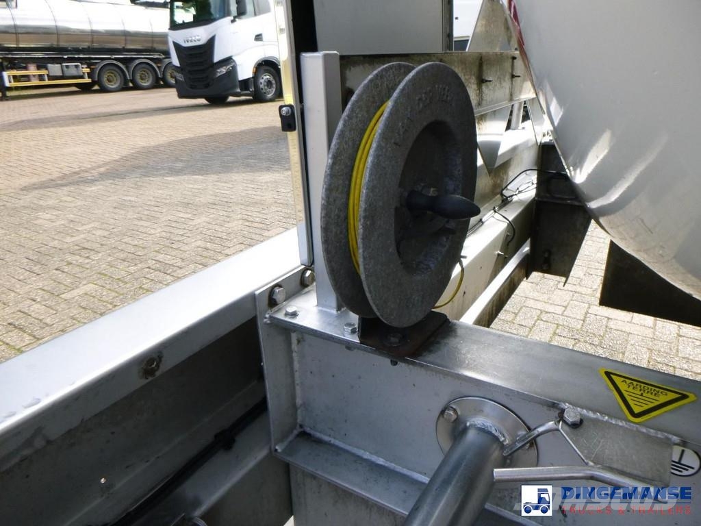  Fluid Chemical tank inox 37.5 m3 / 1 comp ADR 28-1 Poluprikolice cisterne
