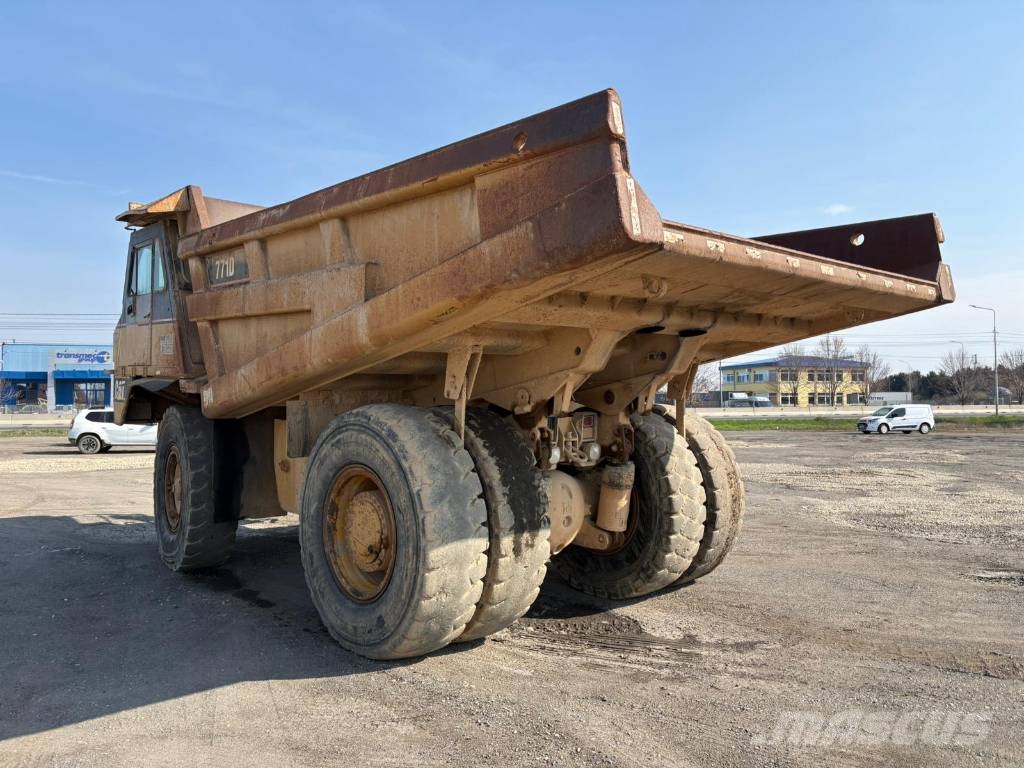 CAT 771 D Άκαμπτα Dumper με ανατρεπόμενο κάδο