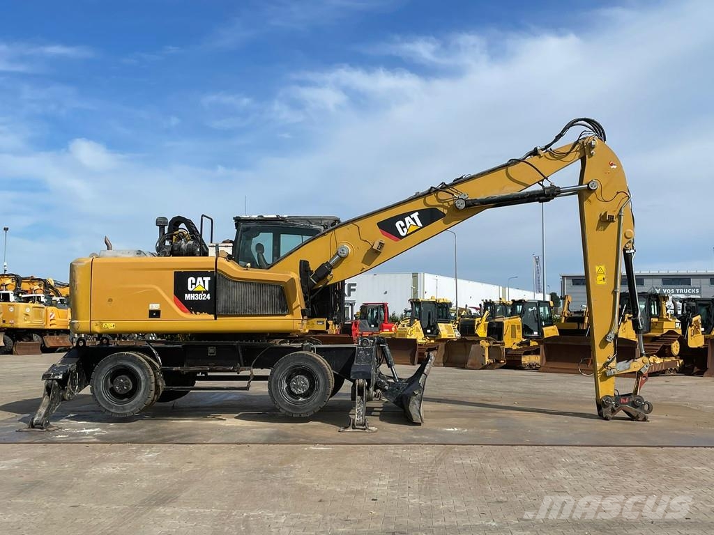 CAT MH3024 Waste / industry handlers
