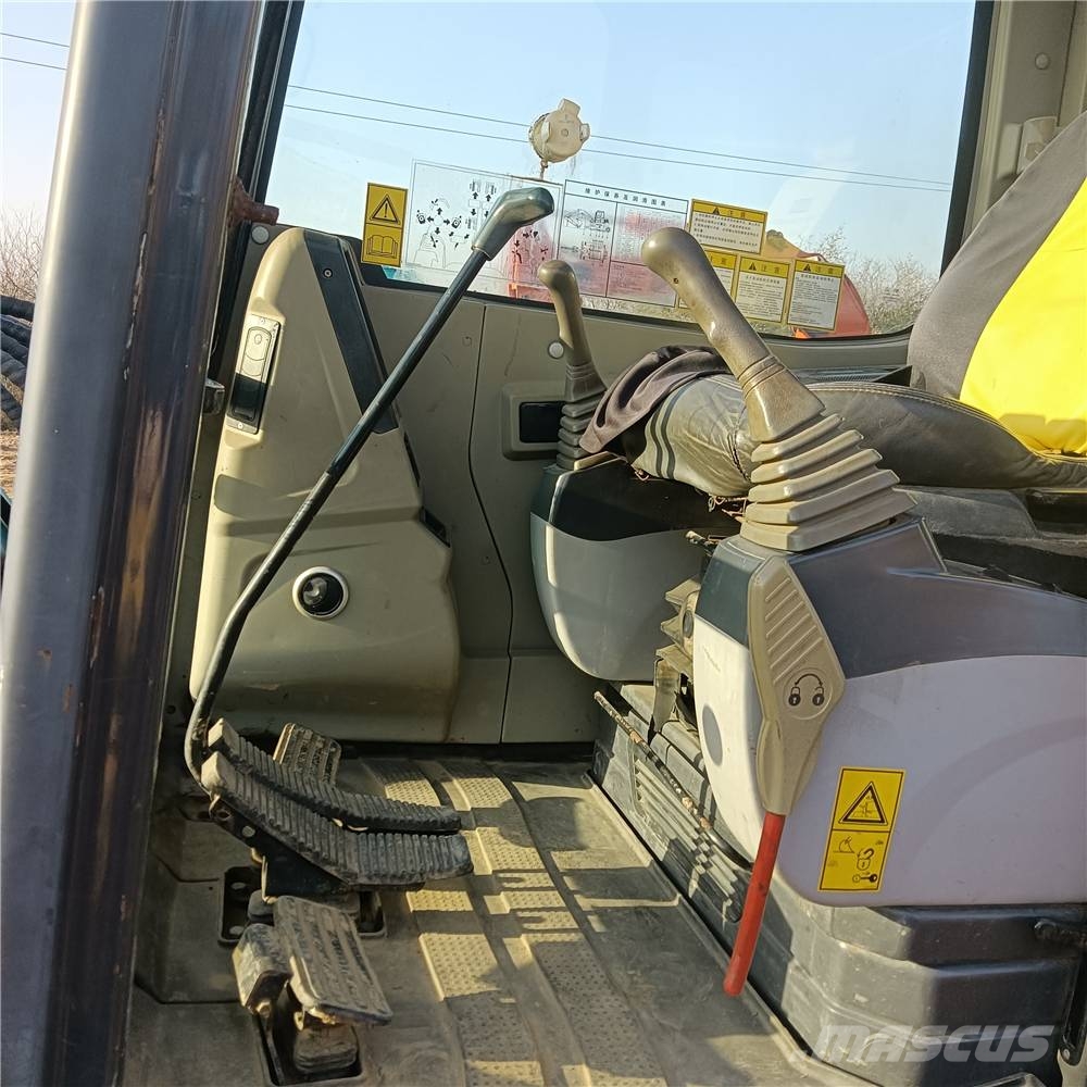 Sunward SWE70E Midi excavators 7t - 12t