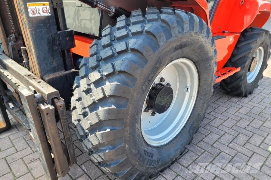 Manitou M30-4 Valid Inspection, *Guarantee, Diesel, 4x4 Dr ラフターテレントラック