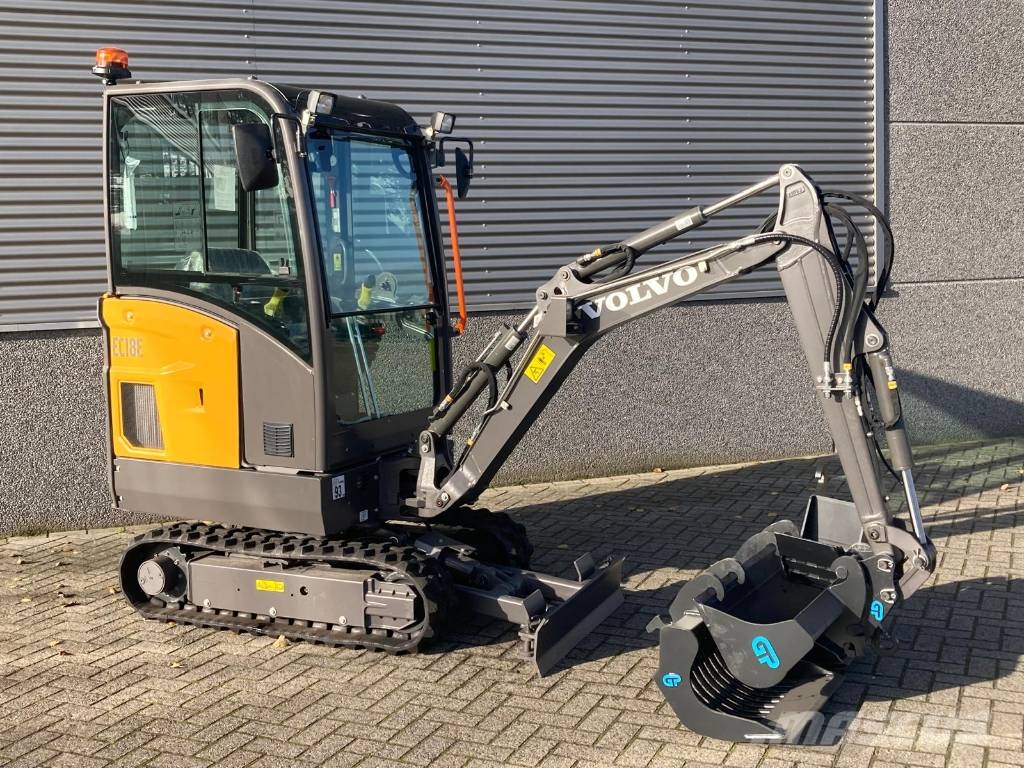 Volvo EC 18 E Minigraafmachines < 7t