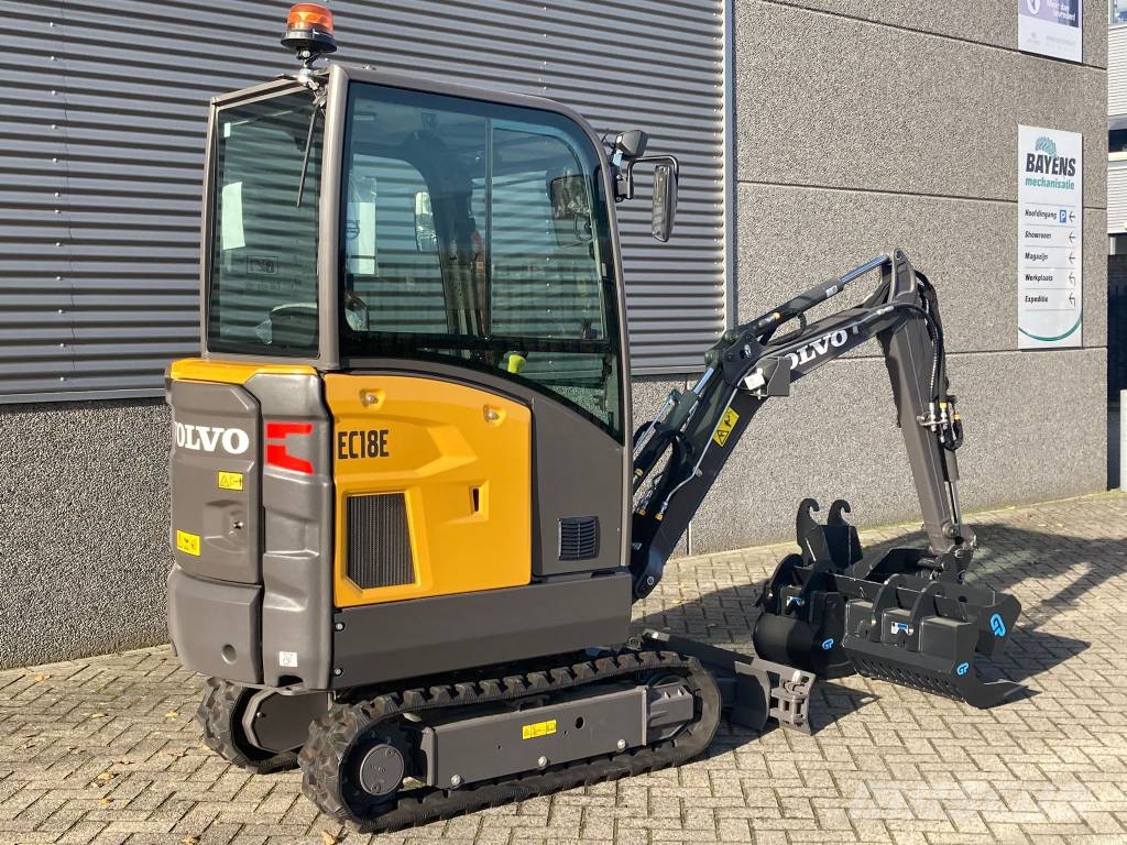 Volvo EC 18 E Minigraafmachines < 7t