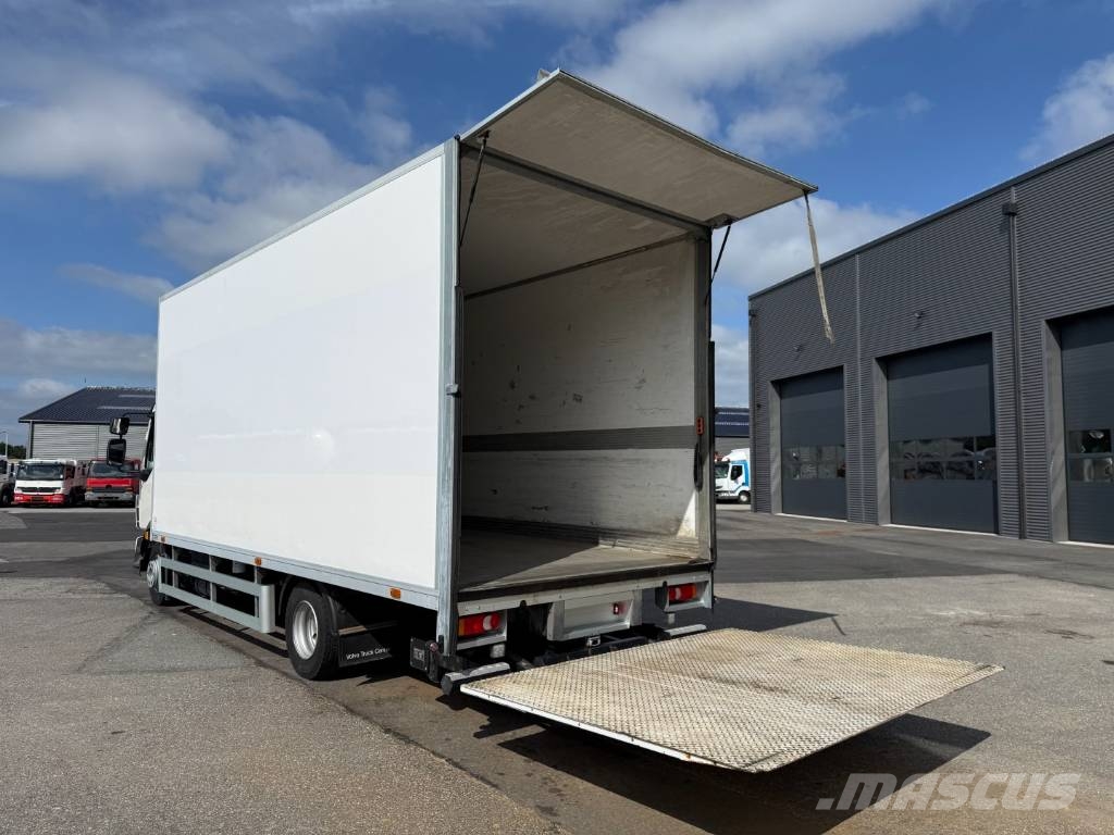 Volvo FL210 4x2 Closed Box Taillift Camiones con caja de remolque