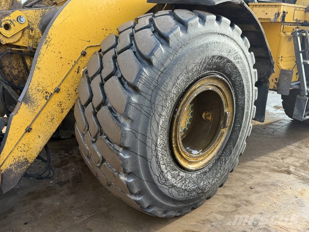 CAT 966K - 3rd Function / Weight System 轮式装载机