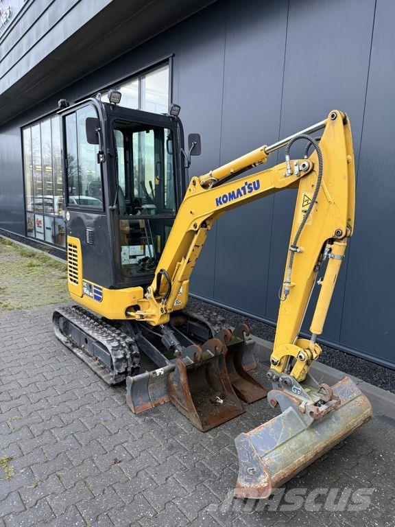 Komatsu PC16R-3HS (2022 / 170 uur) Minikoparki