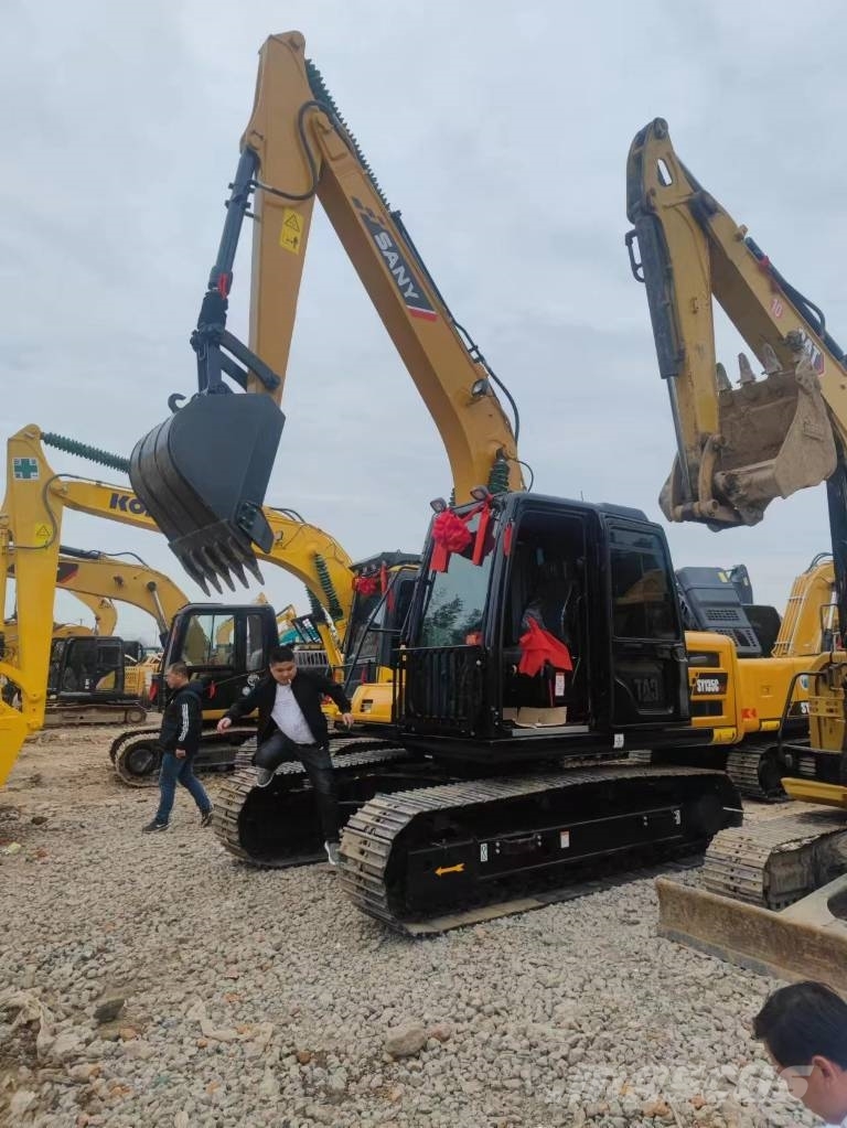 Sany SY 135 C Εκσκαφείς με ερπύστριες