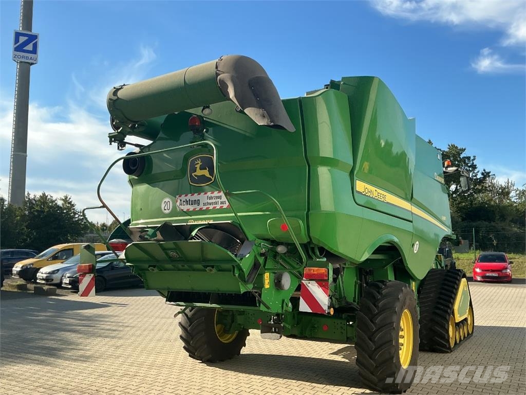 John Deere S685i Mähdrescher