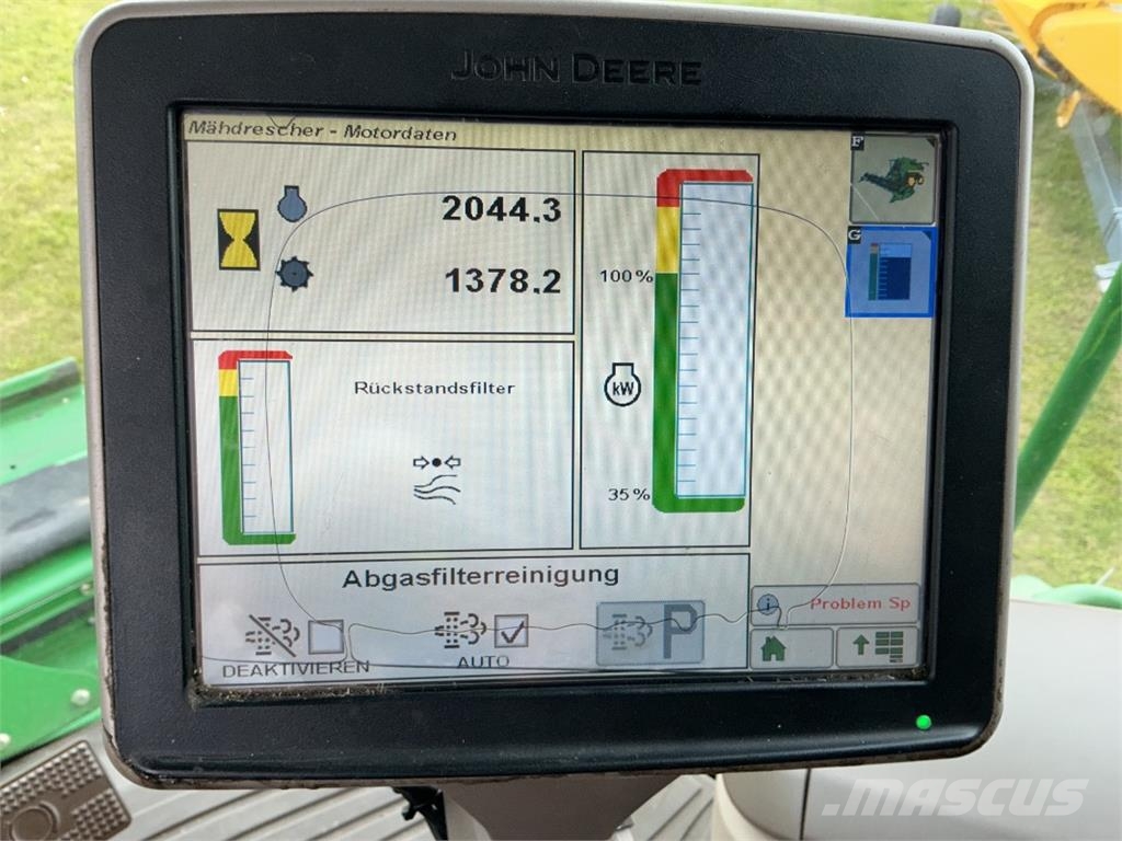 John Deere S685i Mähdrescher