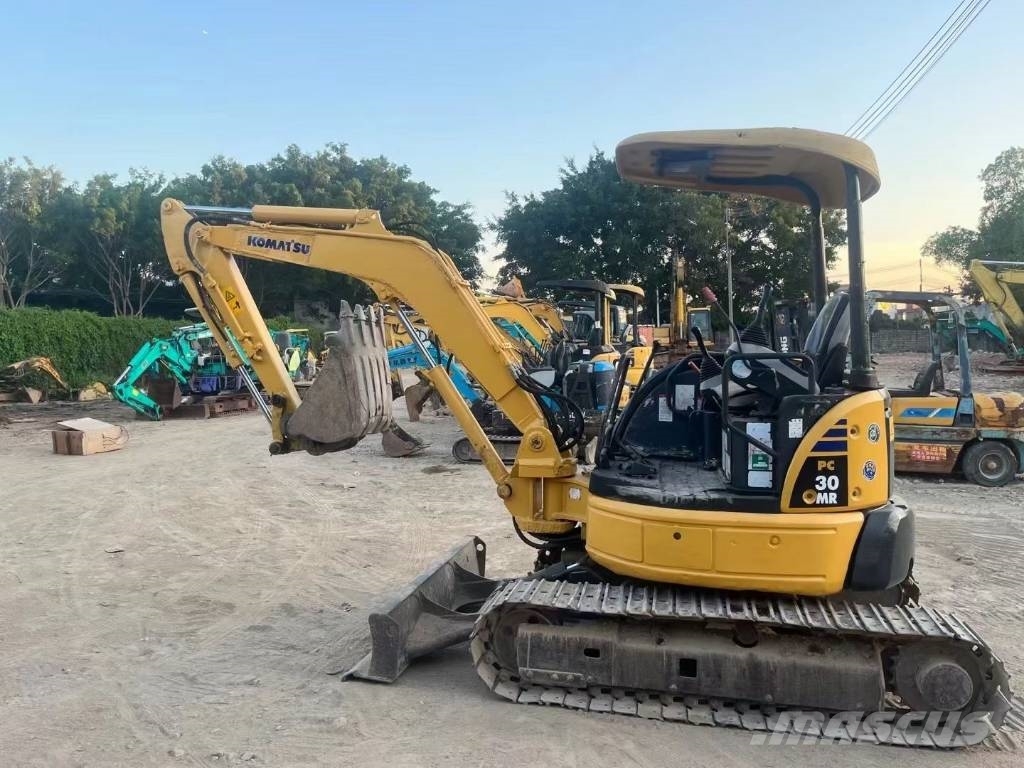 Komatsu PC30 MR Εκσκαφάκι (διαβολάκι) < 7t