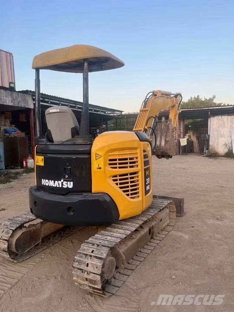 Komatsu PC30 MR Εκσκαφάκι (διαβολάκι) < 7t